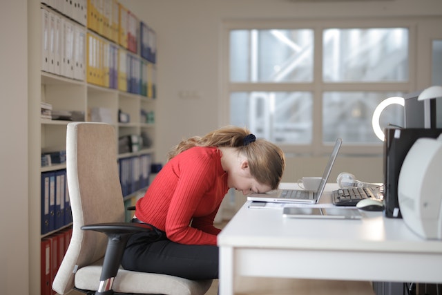 Understanding Grounding Techniques for Anxiety Relief